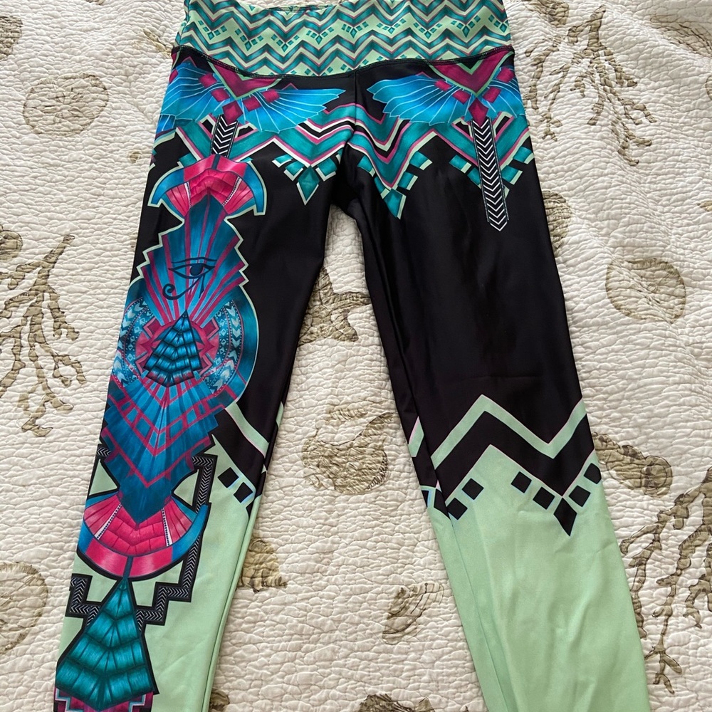 Onzie tights